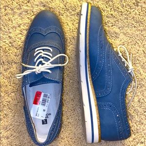 Blue suede Oxford shoes size 7.5